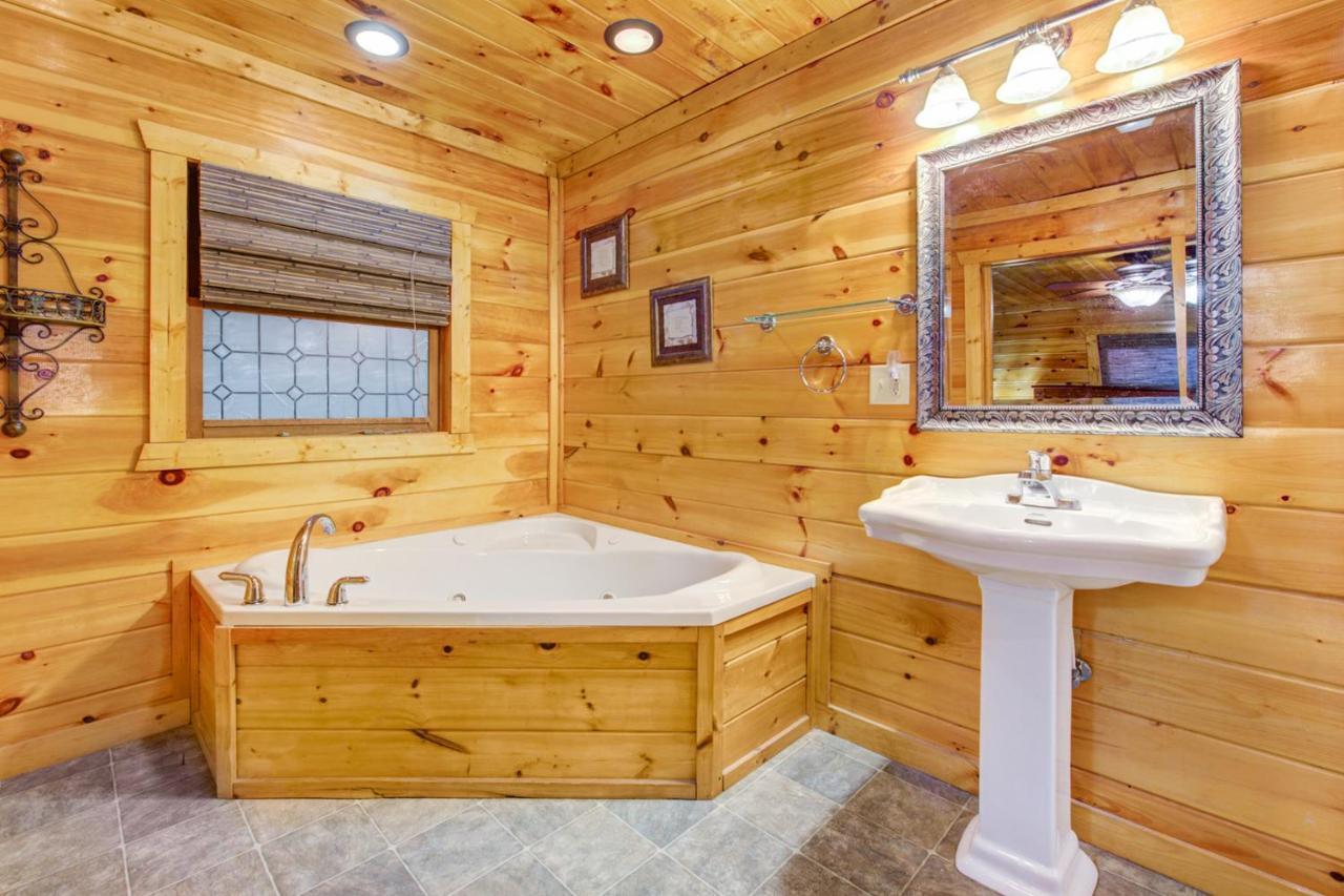 Country Oaks Cabin Villa Pigeon Forge Exterior photo