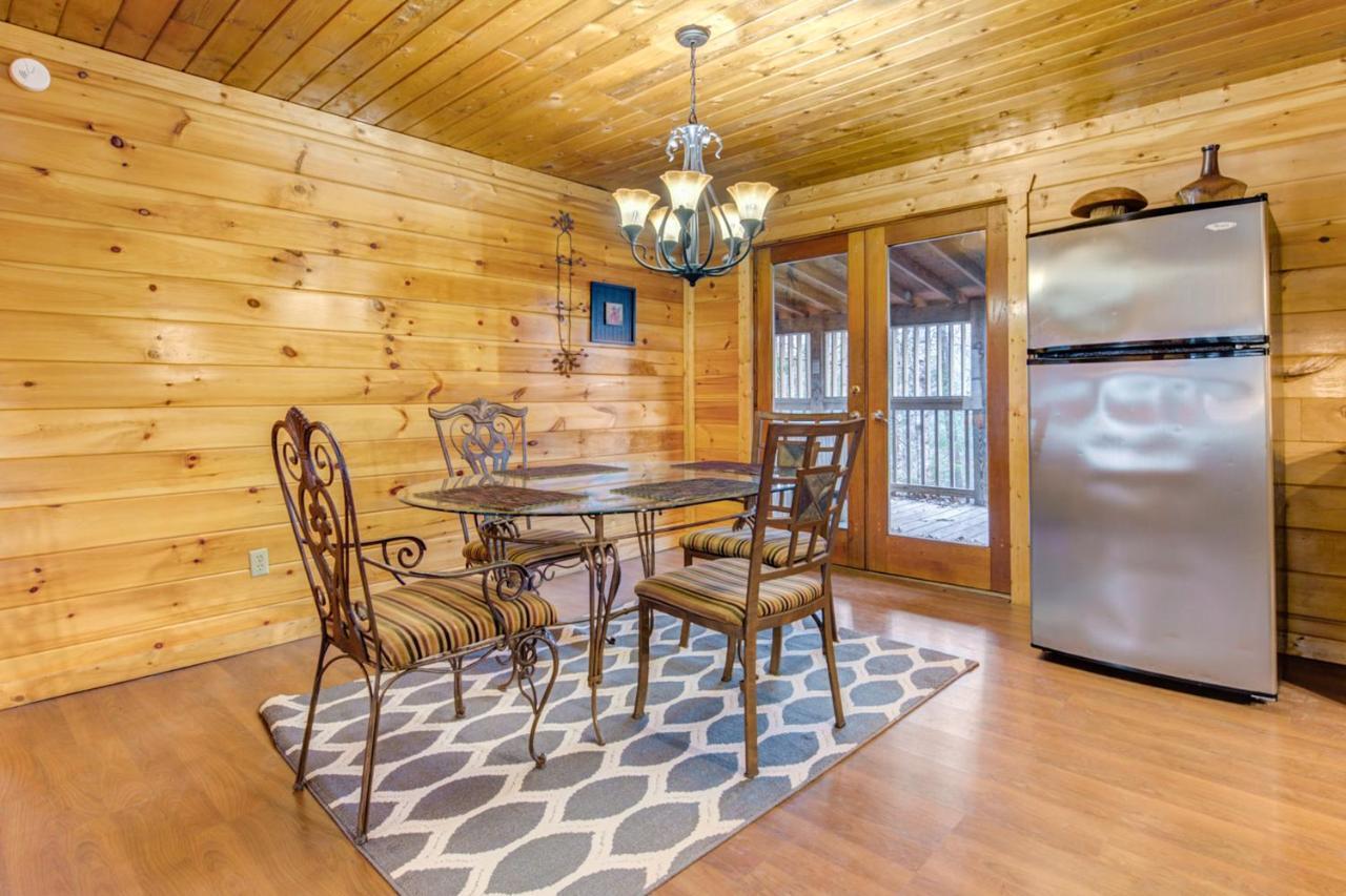 Country Oaks Cabin Villa Pigeon Forge Exterior photo